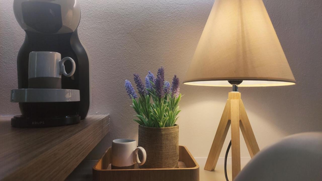 Feel Good Vibes - Apt Suite Athen Eksteriør bilde